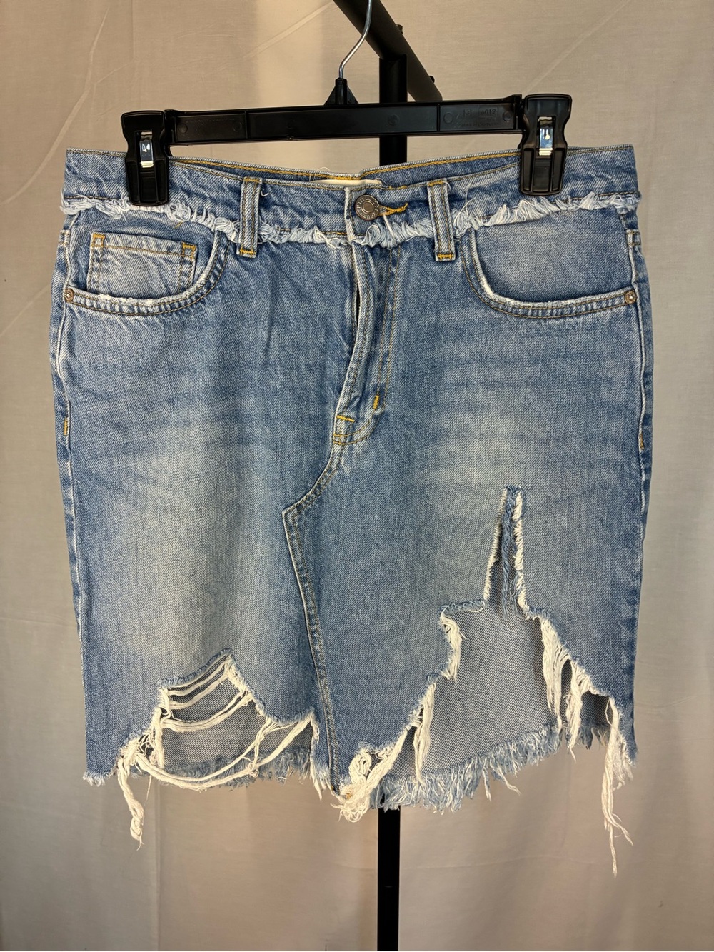 Current/Elliott The Unfinished Denim Mini Skirt 27